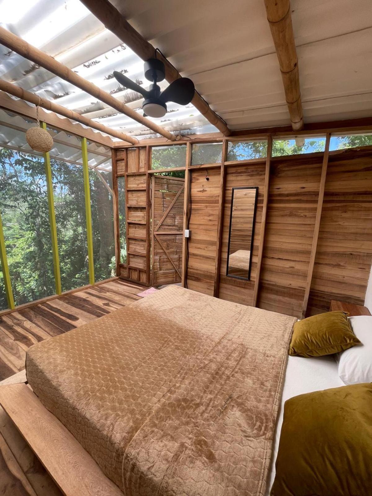 La Mona Eco Cabins Palomino Ngoại thất bức ảnh